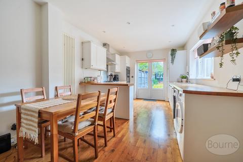 3 bedroom semi-detached house for sale, South Road, Guildford, Surrey, GU2