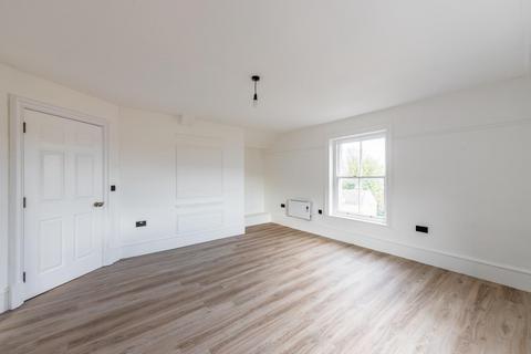 2 bedroom flat for sale, Hallgate, Hexham NE46