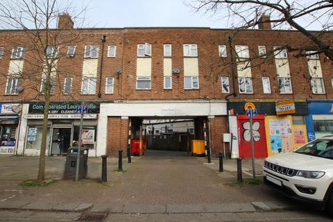 2 bedroom flat to rent, Odeon Parade, Allendale Road, Greenford