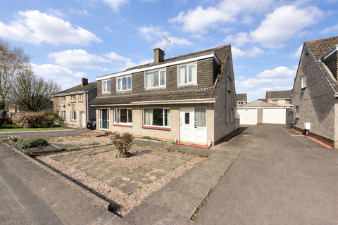 3 bedroom semi-detached house for sale, 37 Airds Drive, Dumfries, DG1 4EW