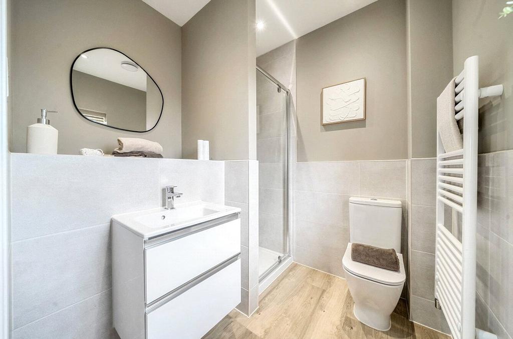 Ensuite