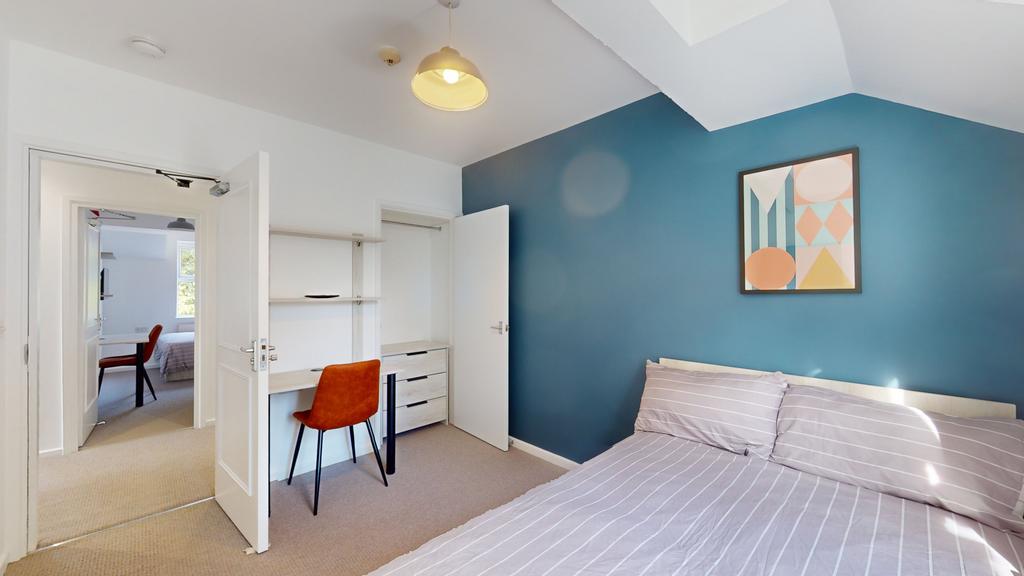 1 bedroom in a house share to rent
