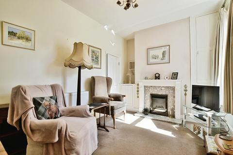 3 bedroom terraced house for sale, Pollen Road, Altrincham, WA14
