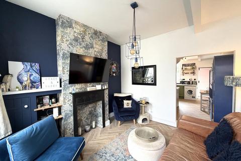 2 bedroom cottage for sale, King Street, Potton SG19