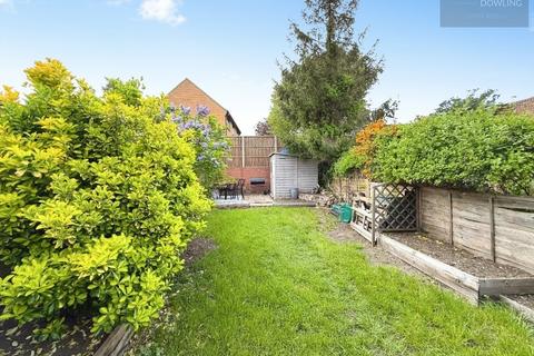 2 bedroom cottage for sale, King Street, Potton SG19
