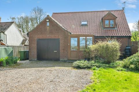 3 bedroom detached house for sale, Foxley Road, Themelthorpe, Dereham