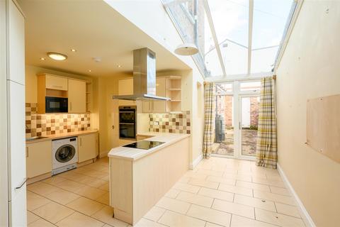 3 bedroom end of terrace house for sale, Lastingham Terrace, York YO10 4BW