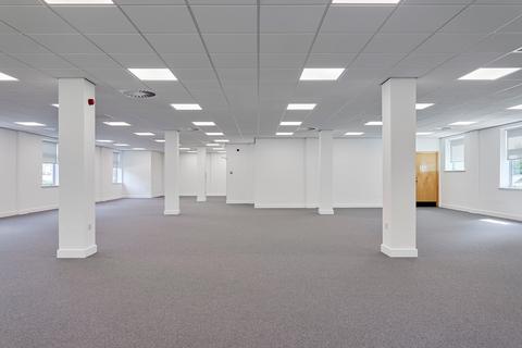 Office to rent, Clifton Park Av York YO30 5PB