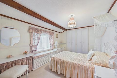 undefined, Boxhill Road, Tadworth KT20