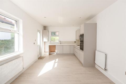 2 bedroom detached bungalow for sale, Lon Mefus, Sketty, Swansea