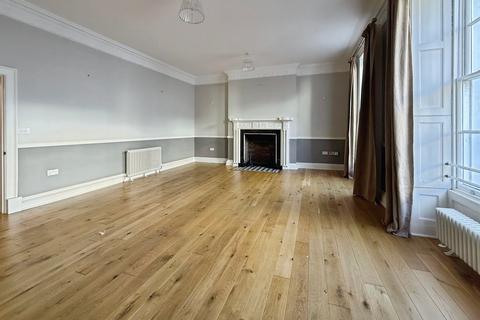 2 bedroom apartment for sale, High East Street, Dorchester