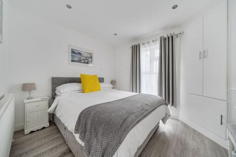 2 bedroom detached bungalow for sale, Rye TN31