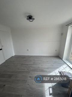 1 bedroom flat to rent, Thorold Road, Southampton, SO18