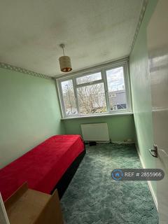 1 bedroom in a house share to rent, Stofield Garden, London, SE9