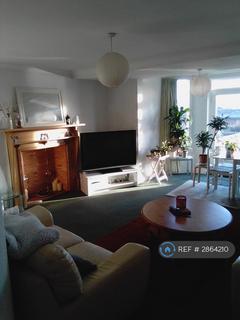 3 bedroom flat to rent, Roseangle, Dundee, DD1