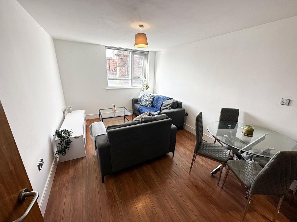 38 Mount Pleasant Liverpool L3 5tb