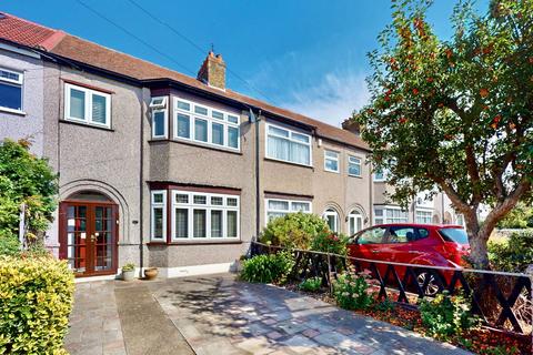 Applegarth Drive, Ilford, IG2