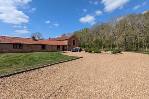 3 bedroom barn conversion to rent, Rushden Road, Bedford, MK44