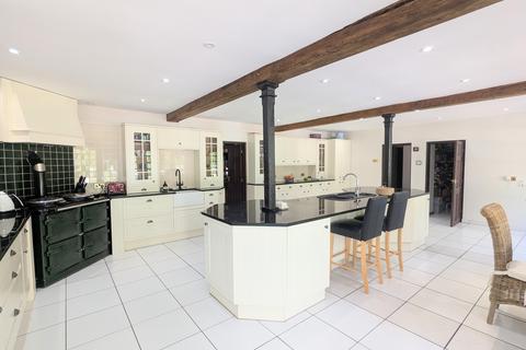 3 bedroom barn conversion to rent, Rushden Road, Bedford, MK44