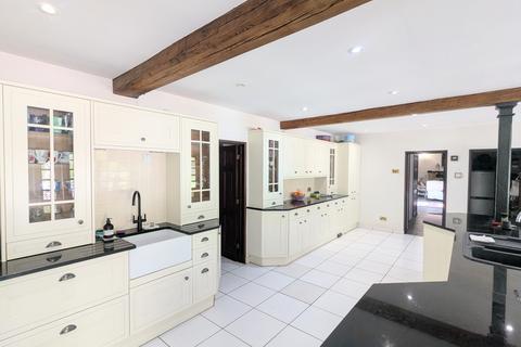 3 bedroom barn conversion to rent, Rushden Road, Bedford, MK44