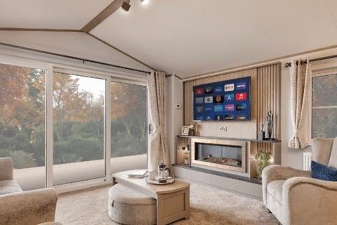 2 bedroom park home for sale, Hoburne Cotswold