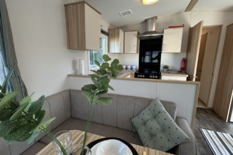2 bedroom park home for sale, Hoburne Cotswold