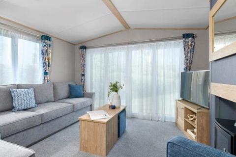 2 bedroom park home for sale, Hoburne Cotswold