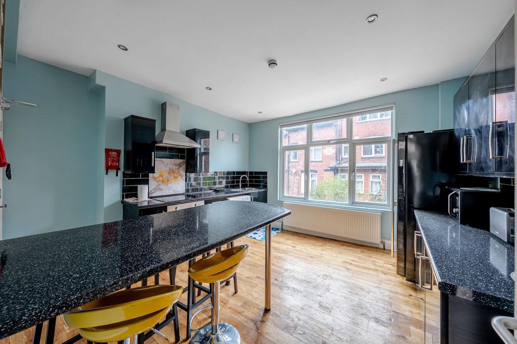 Kitchen, open plan living