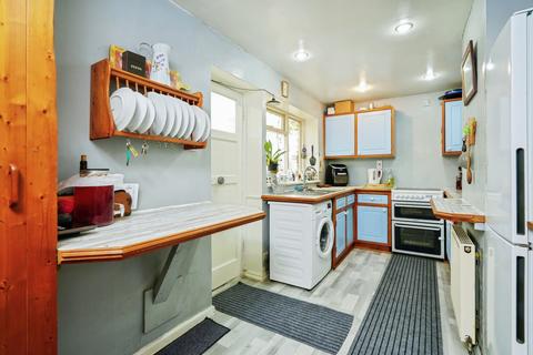 2 bedroom semi-detached bungalow for sale, Burswin Road, Carterton, OX18