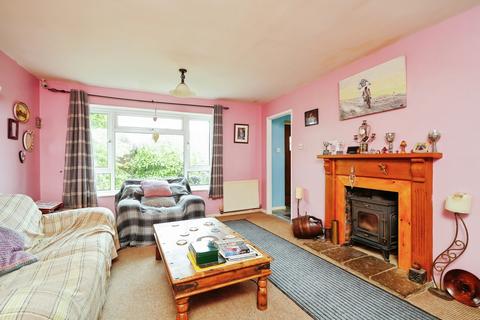 2 bedroom semi-detached bungalow for sale, Burswin Road, Carterton, OX18