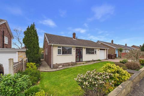 3 bedroom bungalow for sale, Templegate Close, West Yorkshire LS15