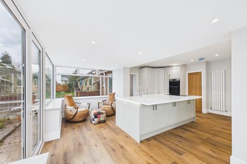 3 bedroom bungalow for sale, Templegate Close, West Yorkshire LS15