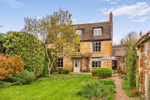 5 bedroom detached house for sale, 1 Bridge Street Geddington, Kettering, NN14 1AD