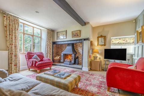 5 bedroom detached house for sale, 1 Bridge Street Geddington, Kettering, NN14 1AD
