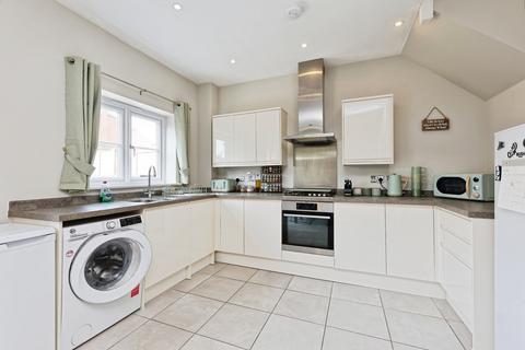 3 bedroom terraced house for sale, Kestrel Grove, Whitfield, Dover, Kent, CT16