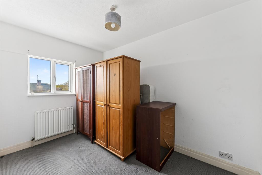 Walk-in wardrobe