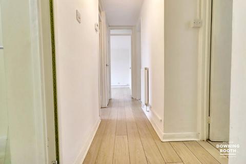 2 bedroom ground floor flat for sale, Beacon Street, Lichfield, WS13 7BG - No Upward Chain