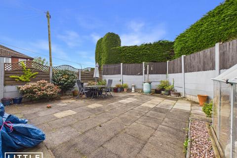 3 bedroom semi-detached house for sale, Fosters Grove, Haydock, WA11