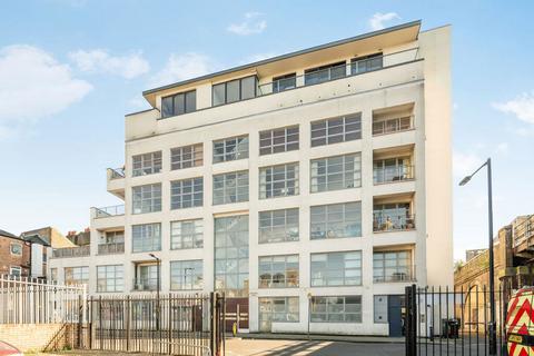1A Bethwin Road, London, London, SE5 0SJ