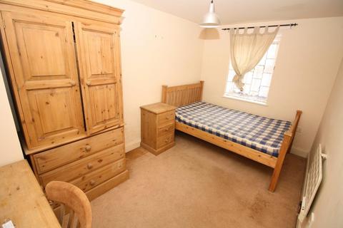 4 bedroom flat to rent, Byron Street, Newcastle upon Tyne, NE2