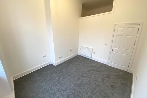 2 bedroom flat to rent, Queens Head Chambers, Newark, NG24
