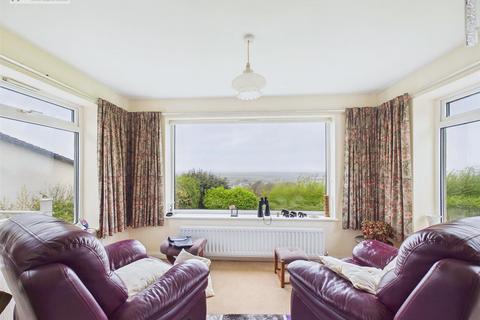5 bedroom detached bungalow for sale, Fairway, Appledore, Bideford
