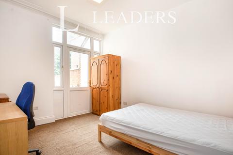 House share - Adams Avenue, Northampton, Northamptonshire, NN1