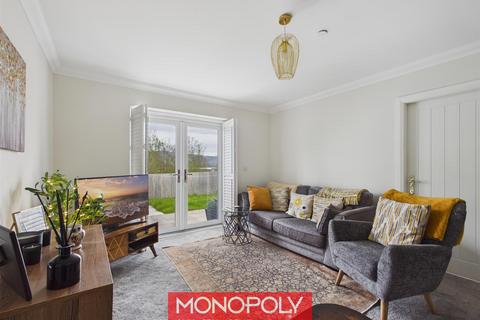 2 bedroom bungalow for sale, Cae Topyn, Denbigh LL16
