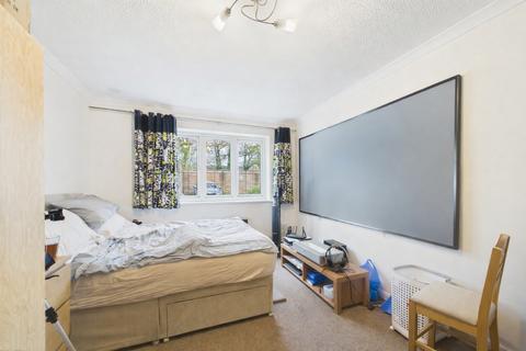 1 bedroom flat for sale, Aragon Court, Bracknell, Berkshire, RG12