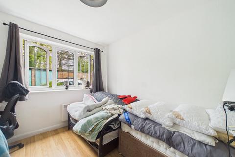 1 bedroom flat for sale, Aragon Court, Bracknell, Berkshire, RG12