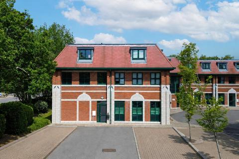undefined, Minley Road, Fleet GU51