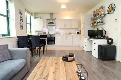 undefined, Minley Road, Fleet GU51