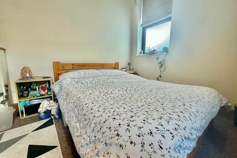 2 bedroom flat to rent, Silver Road, NORWICH