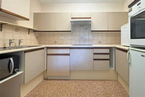 2 bedroom apartment for sale, Barclay Court, Trafalgar Road, Cirencester, Gloucestershire, GL7